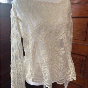 Xhilaration Cream Floral Lace Blouse